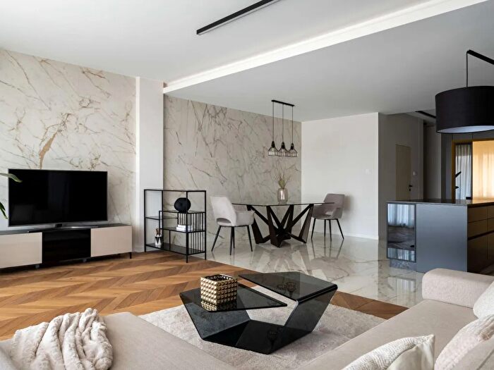 Appartamento trilocale in vendita in Via degli Artisti, Firenze