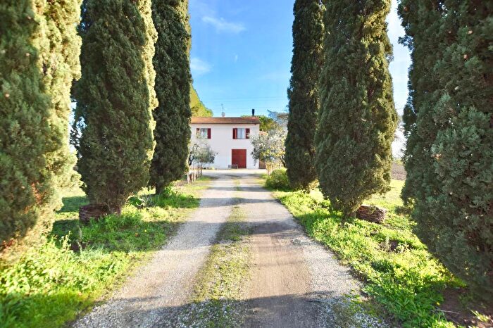 Casa con 8 locali in vendita in Campiglia Marittima Livorno, Campiglia Marittima