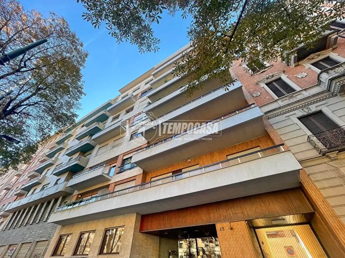 Appartamento quadrilocale in vendita in Corso Luigi Einaudi, Torino