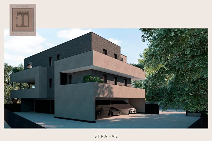 Appartamento quadrilocale in vendita in Stra