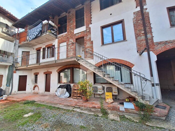 Appartamento bilocale in affitto in Via Capitano Saudino, Caravino