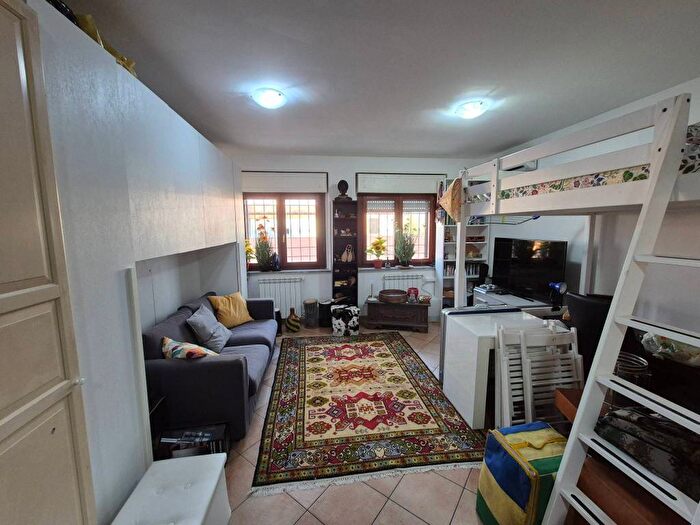 Appartamento monolocale in affitto in Via Francesco Orioli, Ostia Antica, Roma