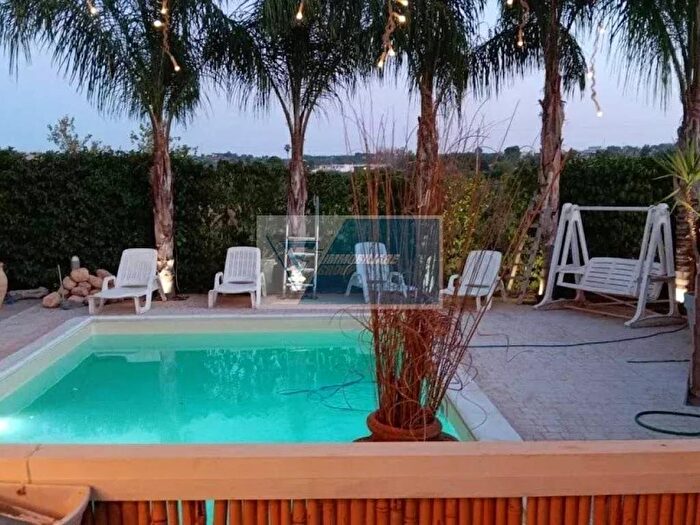 Appartamento quadrilocale in affitto in Via Puccini, Centro, Noto