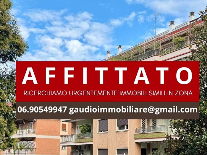 Appartamento trilocale in affitto in Via San Godenzo, Cassia San Godenzo, Roma