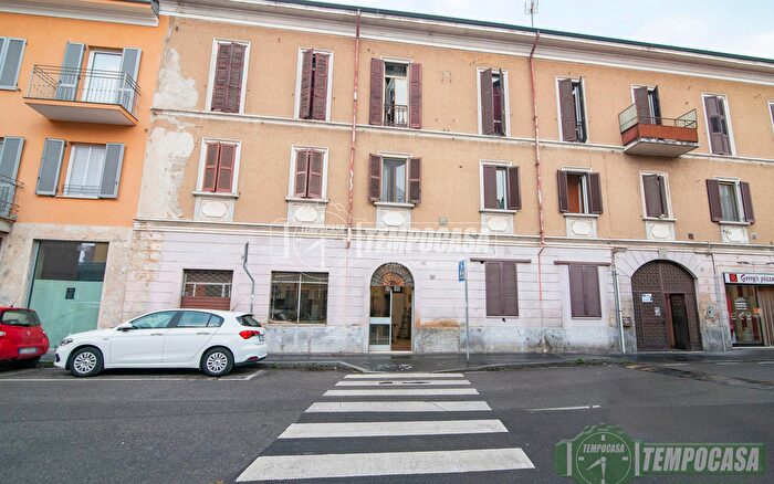 Appartamento trilocale in vendita in Via Felice Cavallotti, Sesto San Giovanni