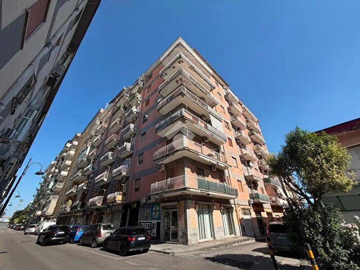 Appartamento con 6 locali in vendita in Via Tenente Marco Pittoni, Pagani