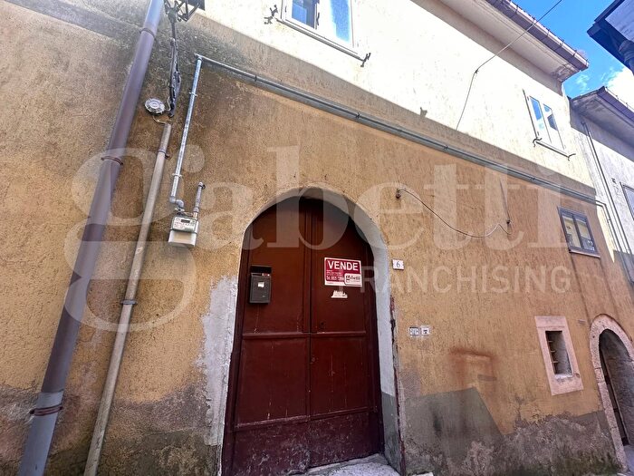 Appartamento trilocale in vendita in Via Vico San Sebastiano, Ospedaletto DAlpinolo