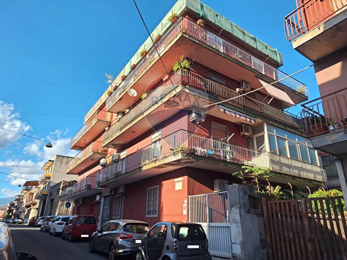 Appartamento trilocale in vendita in Via Napoli, Misterbianco