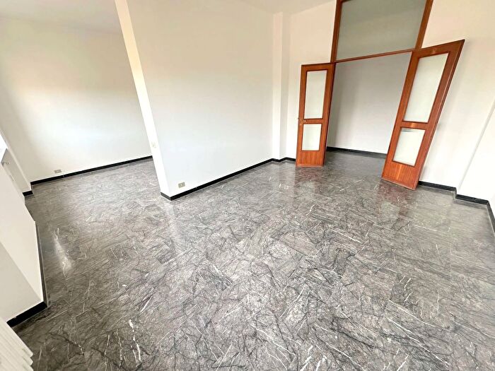 Appartamento con 5 locali in vendita in Novi Ligure