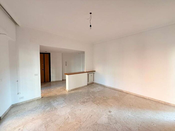 Appartamento trilocale in affitto in Via di Priscilla, Africano Villa Chigi, Roma