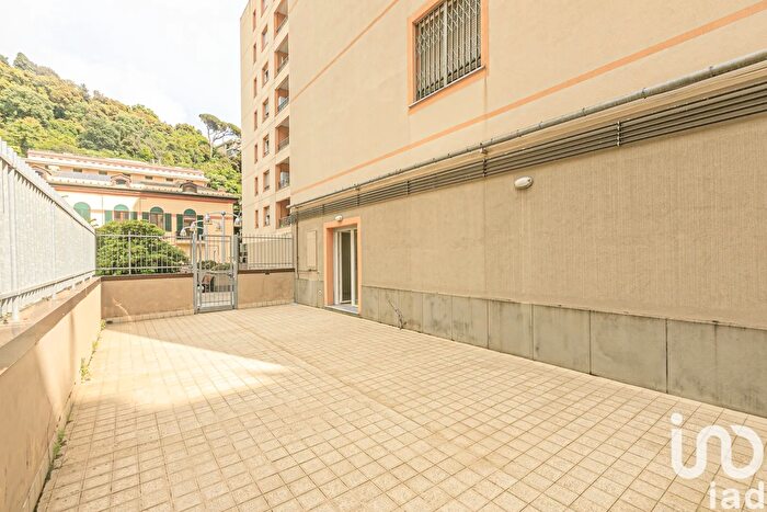 Appartamento trilocale in vendita in Via Venezia, Genova