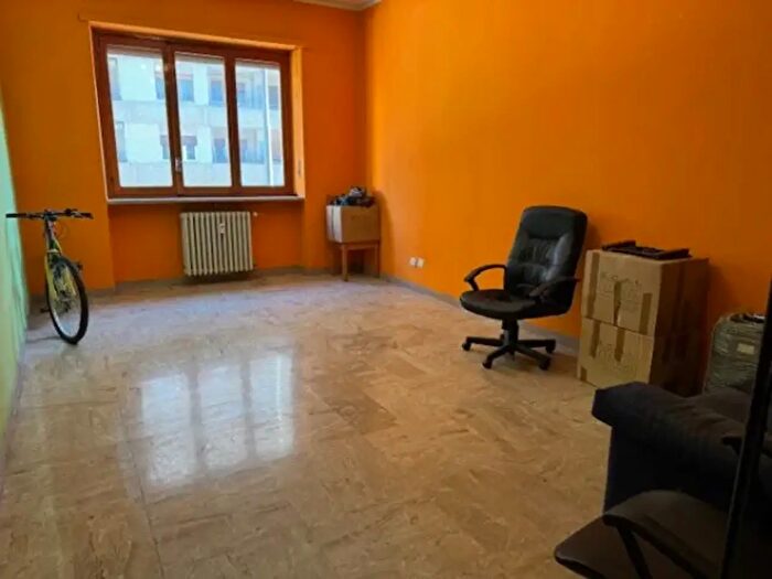 Appartamento trilocale in vendita in Via Castagnevizza, Collegno