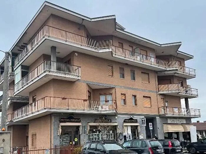 Appartamento quadrilocale in affitto in Via Rivoli, Rosta