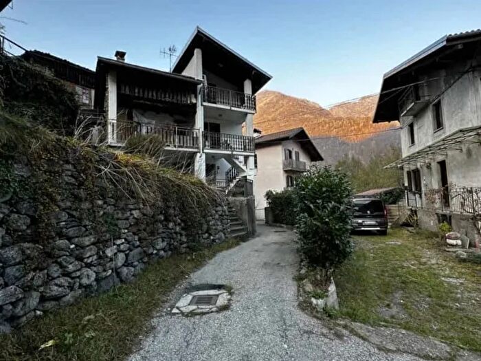 Casa con 5 locali in vendita in Morca Varallo Cellio con Breia Vercelli Piemonte Italia, Varallo