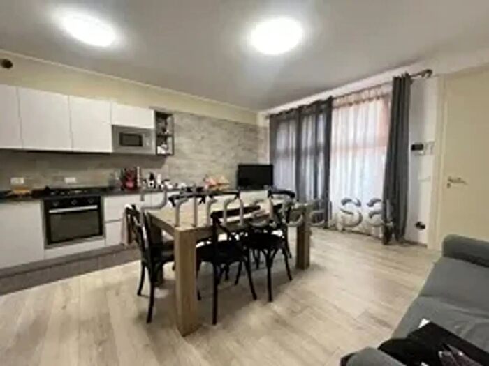 Appartamento quadrilocale in vendita in Via Perosi, Pianiga