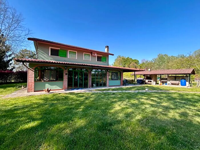 Casa quadrilocale in vendita in Strada del Morgarolo, Gropello Cairoli