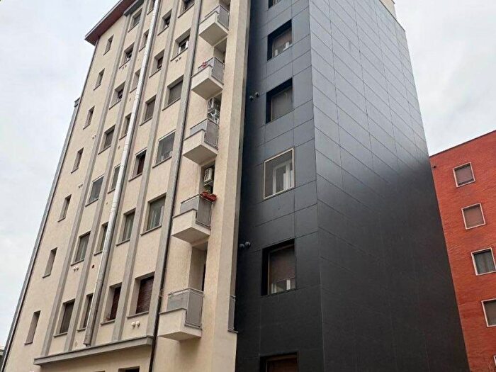 Appartamento bilocale in affitto in Via Clateo Castellini, Melegnano