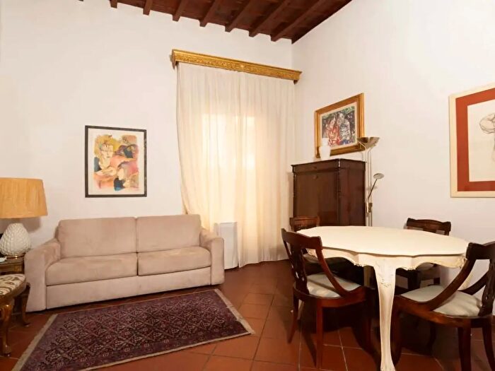 Appartamento monolocale in affitto in Via De' Bardi, Firenze