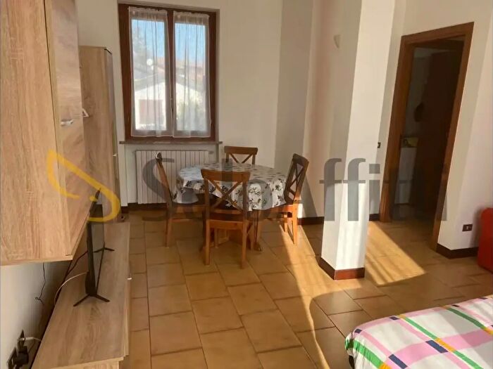 Appartamento bilocale in affitto in Via Hayez, Lodi