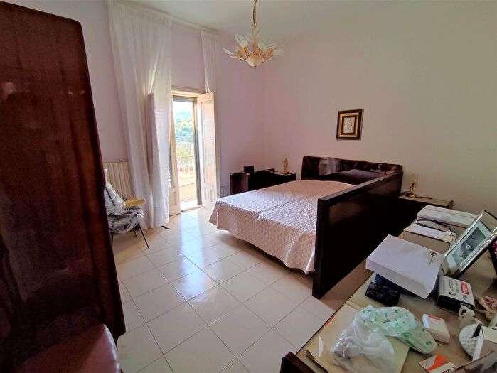 Casa quadrilocale in vendita in Ragusa