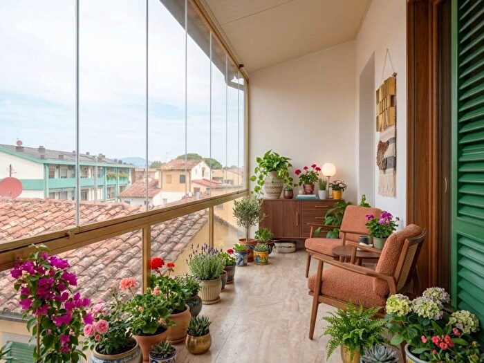 Appartamento trilocale in vendita in piazza marconi, Centro, Scandicci