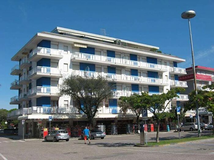 Appartamento trilocale in affitto in Jesolo