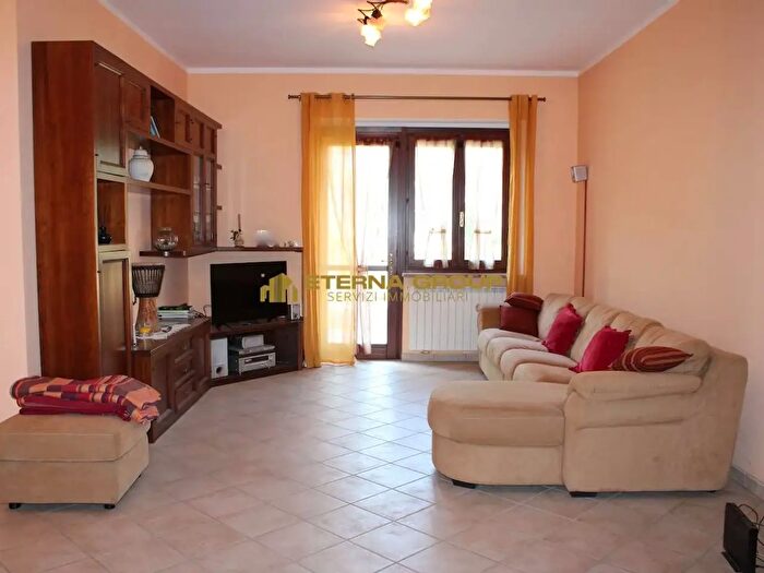 Appartamento quadrilocale in affitto in Strada Bauducchi, Moncalieri