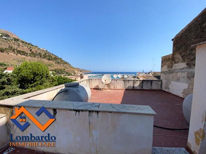 Casa con 6 locali in vendita in Via Discesa Badia, Castellammare Del Golfo