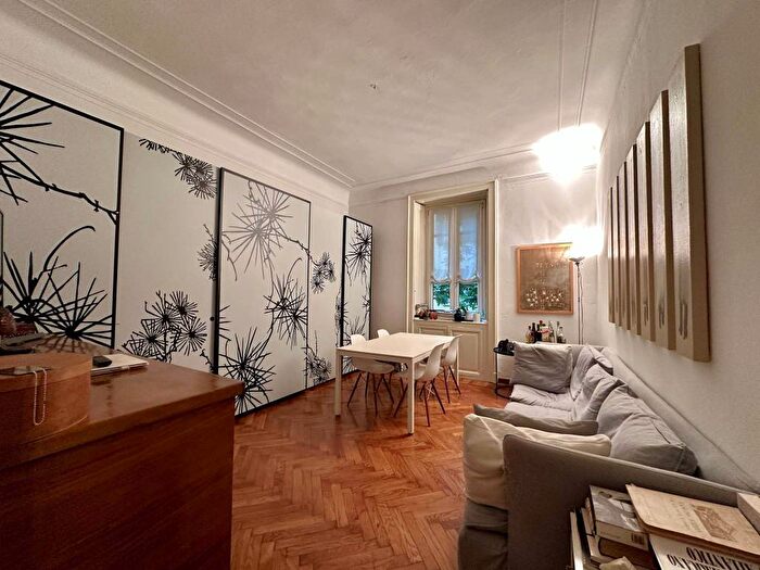 Appartamento trilocale in affitto in Via Andrea Verga, Dezza, Milano