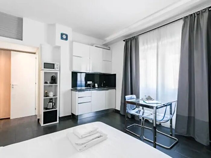 Appartamento monolocale in vendita in Via Tagiura, Milano