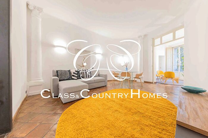 Appartamento con 6 locali in vendita in Via Giovanni Lanza, Roma