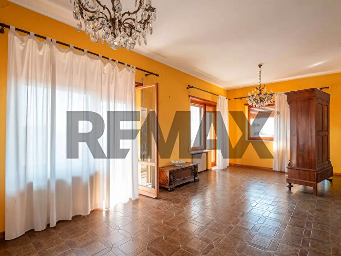 Appartamento con 5 locali in vendita in Via San Domenico Savio, Caltagirone