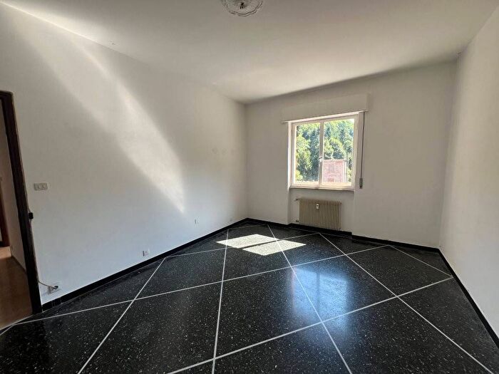 Appartamento trilocale in affitto in Via Roma, Centro, Busalla