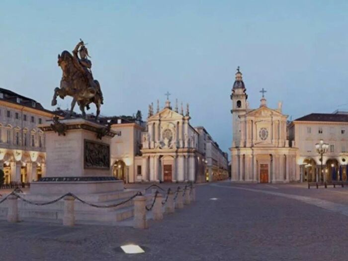 Appartamento monolocale in affitto in Giardini Reali, Torino