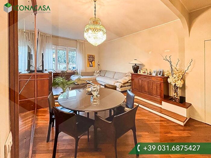 Appartamento bilocale in vendita in Via Vittorio Emanuele II, Cabiate