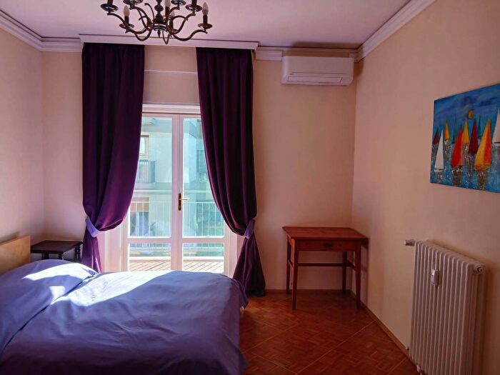 Appartamento trilocale in affitto in Via Pio Riego Gambini, Settefontane, Trieste