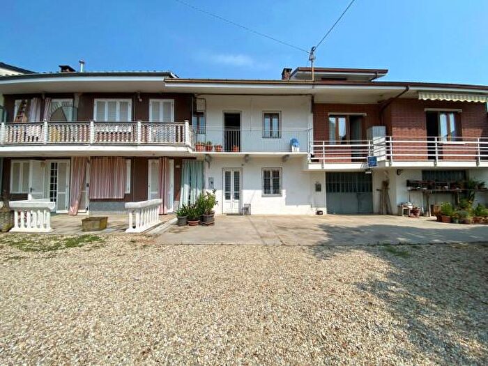 Casa quadrilocale in vendita in Borgata Laione, Monta