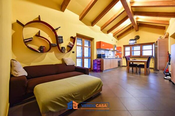 Appartamento trilocale in vendita in Strada Genova Ter, Moncalieri