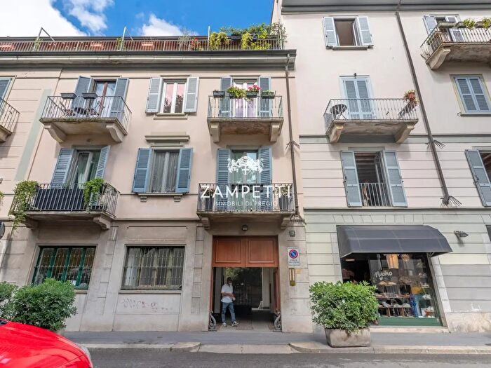 Appartamento con 5 locali in vendita in Via Antonio Scarpa, Milano