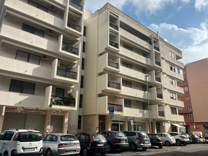 Appartamento con 5 locali in vendita in Lecce