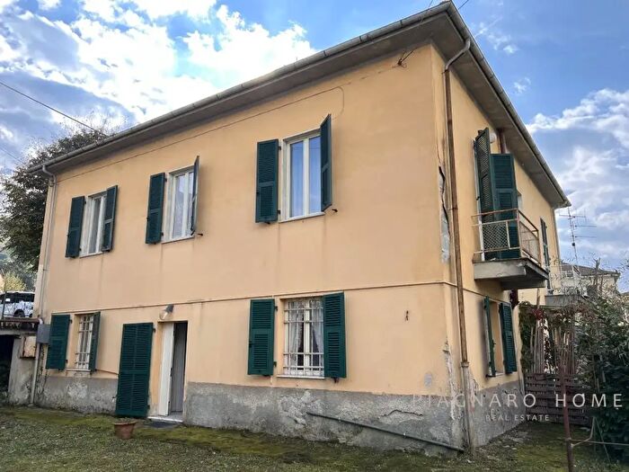 Casa con 5 locali in vendita in Via Porta Fiorentina, Pontremoli