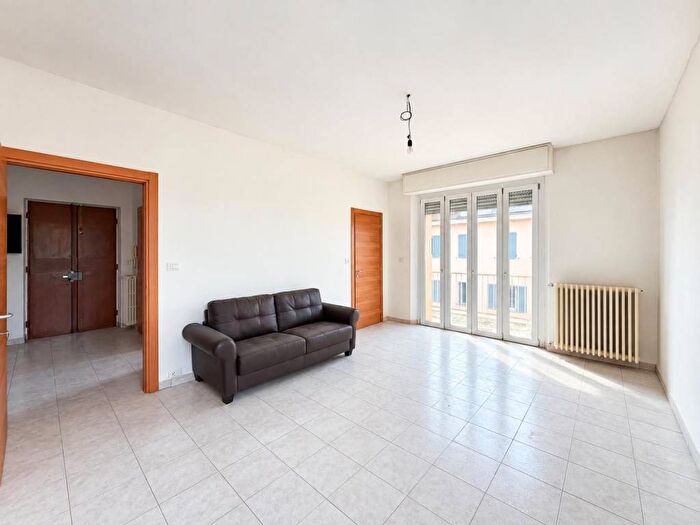 Appartamento quadrilocale in vendita in Corso Alessandro Volta, Corso Alessandria, Asti
