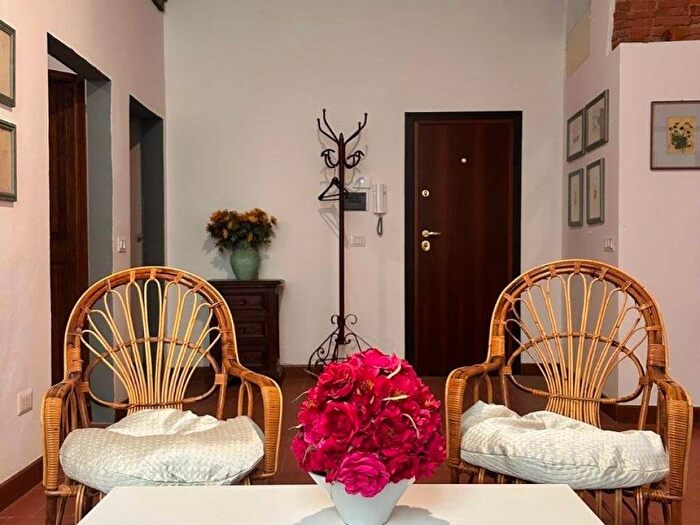 Appartamento trilocale in affitto in Via Lambertesca, Signoria Uffizi, Firenze