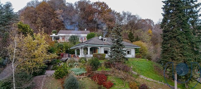 Casa con 6 locali in vendita in Strada Eremo, Pecetto Torinese