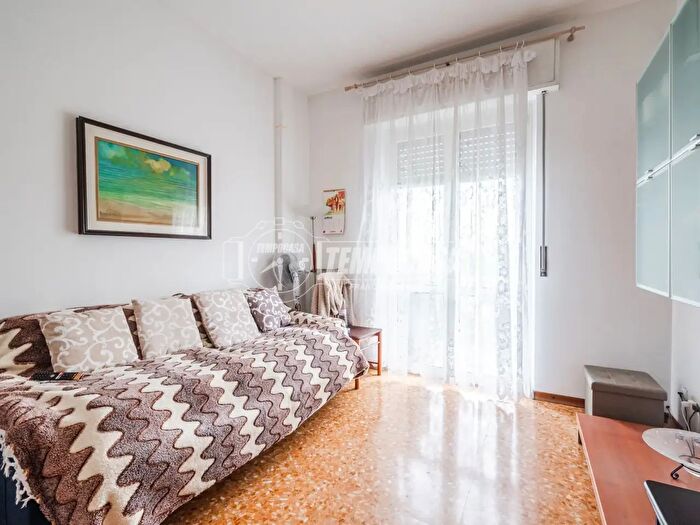 Appartamento bilocale in vendita in Via Marco Greppi, Trezzano Sul Naviglio