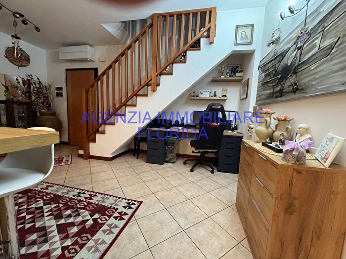 Appartamento trilocale in vendita in Via Borgo Padova, Camposampiero