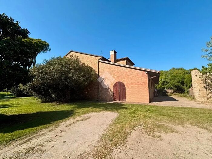 Casa quadrilocale in vendita in Via Chiesa Vecchia, Ravenna