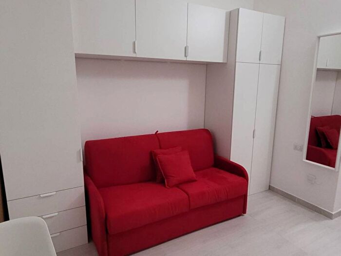 Appartamento monolocale in affitto in Corso di Porta Nuova, Porta Nuova, Milano