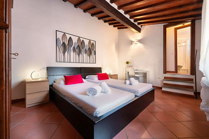 Appartamento monolocale in affitto in Via Senese, Firenze