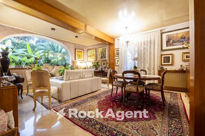 Casa con 6 locali in vendita in Via Fontanile del Piscaro, Frascati